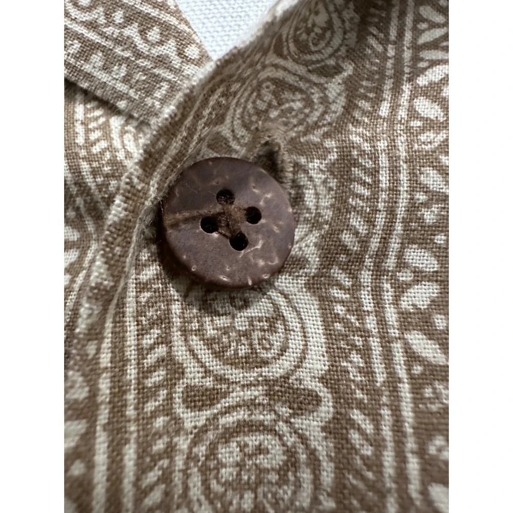 L.L. Bean Button Down Hawaiian‎ Shirt SZ L Aztec Mayan Tiki Print Beach Casual